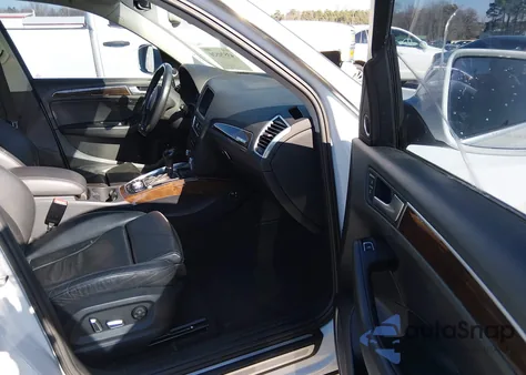 2013 Audi Q5 2.0T Premium z USA, uszkodzony, nr VIN WA1LFAFP8DA088814